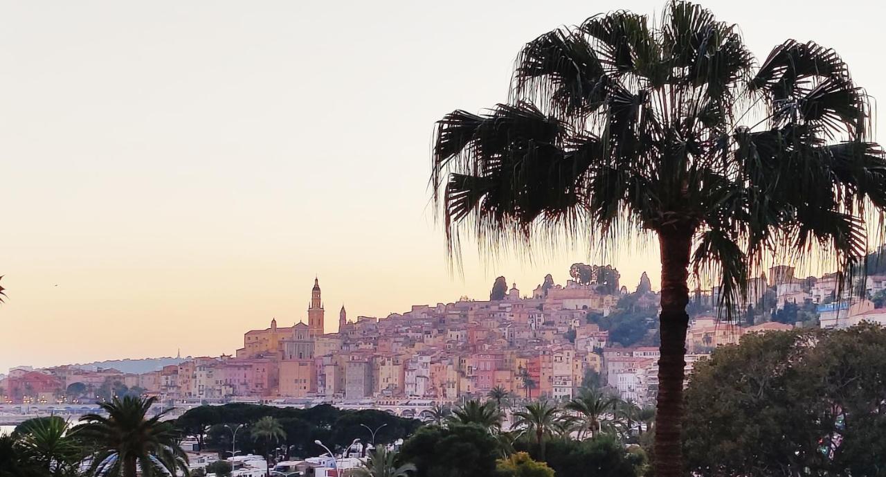 Menton Bord De Mer Studio Calme Avec Balcon, Ascenseur, Climatisation, Ideal Location Quiet Near Sea, Balcony, Elevator, Ac Exterior foto